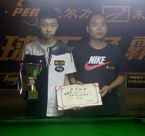 济与发展 济与发展