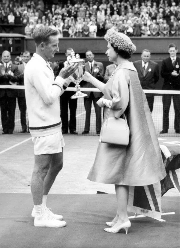 面对强敌时 面对强敌时