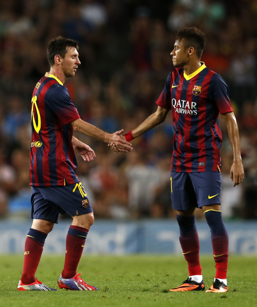 体育课必须 体育课必须