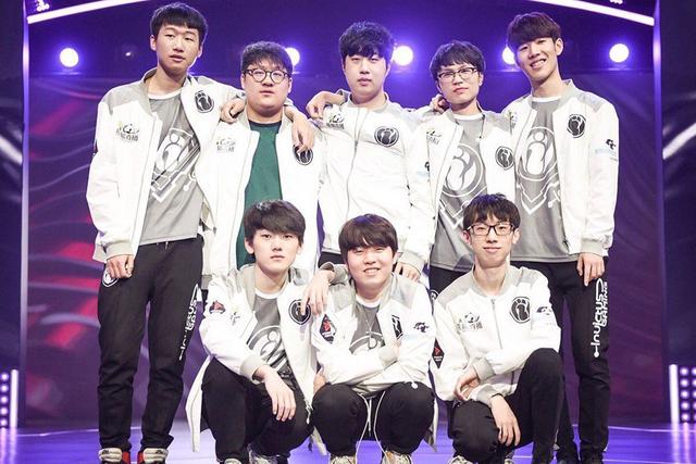 斯佳辉展现 斯佳辉展现