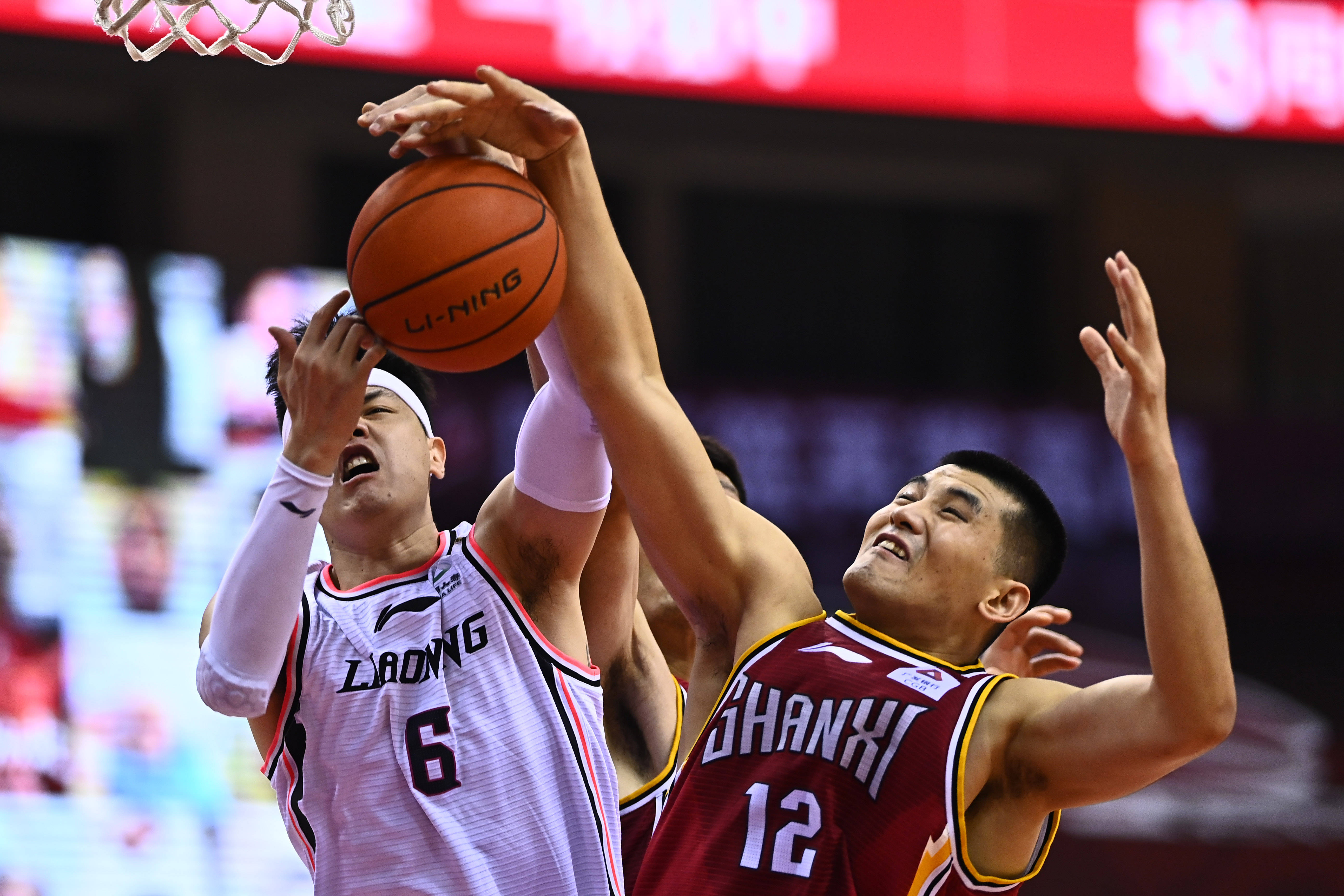 守与二次夹 守与二次夹